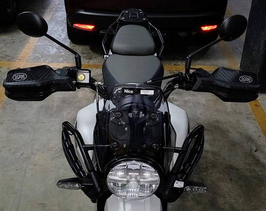 ROYAL ENFIELD HIMALAYAN 450 KAMET WHITE 
